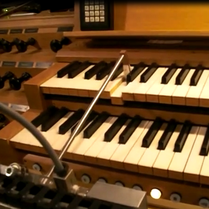 Part tuning Basson-Hautbois 8’, 2nd manual of the Göckel-organ in Berau
